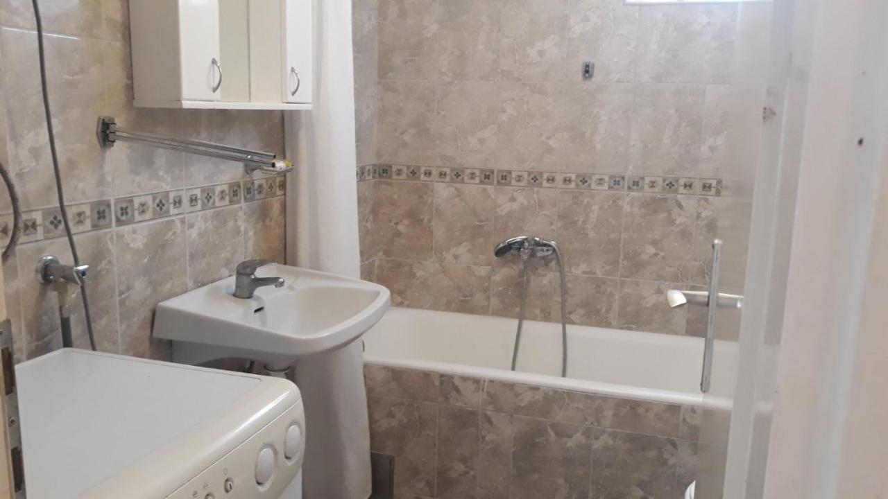 Apartment Danilo ヘルツェグ・ノヴィ エクステリア 写真