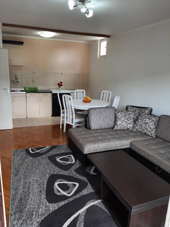 Apartment Danilo ヘルツェグ・ノヴィ エクステリア 写真